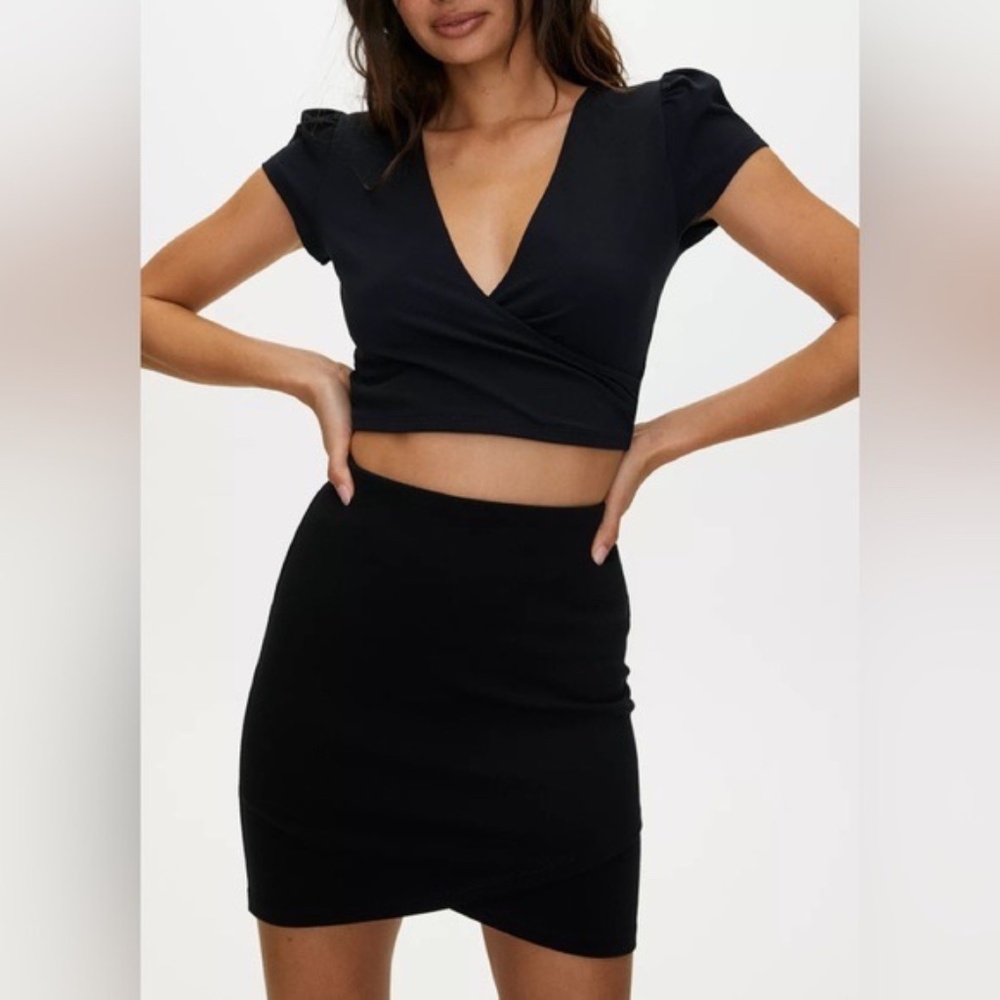 Aritzia Sunday Best Black Mini Skirt Street Goth Whimsigoth Women's Size XS